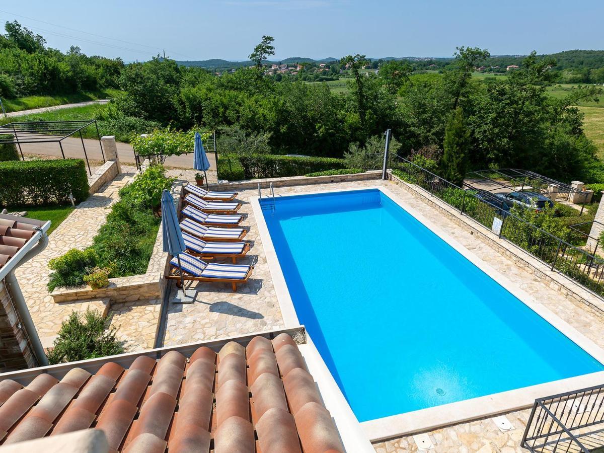 Villa Salvea With Heated Pool Montižana Kültér fotó